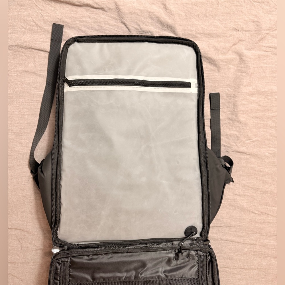 RuK Infinite Solar Pack Backpack - New With Tags! - Picture 11 of 16